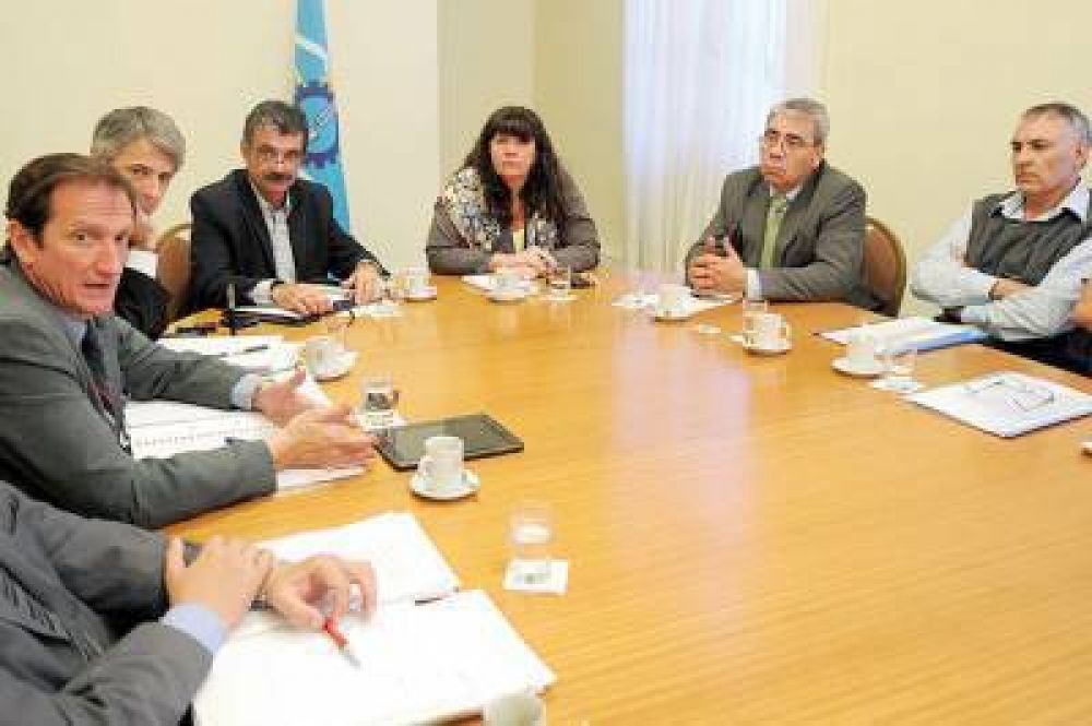 El Gobierno provincial define la aplicaci�n del presupuesto 2013