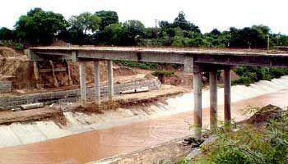 En seis meses estar�a terminado el puente Kennedy - Jos� Hern�ndez