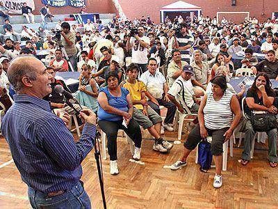  AVELLANEDA | GESTI�N    �lvarez encabez� la apertura del Programa de Inversi�n Social