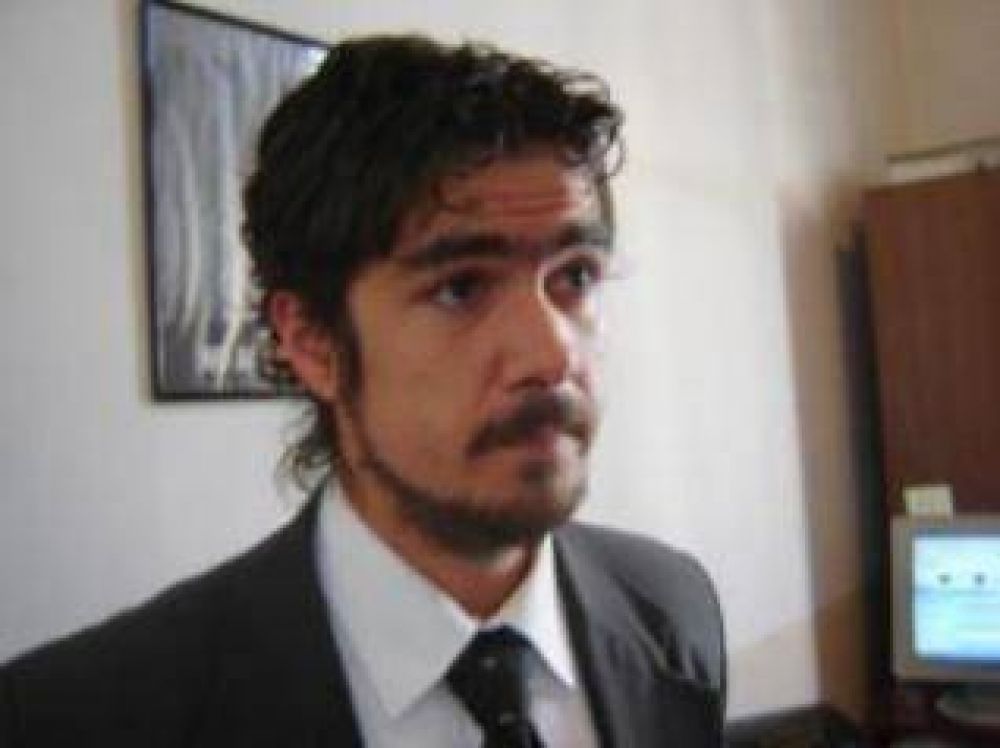 Gast�n Gal�ndez, Director de Trabajo: �La situaci�n financiera y de mercado empeor�, pero conservamos los puestos de trabajo�.