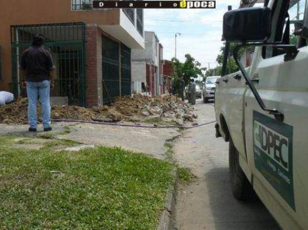 �Hay 100 obras energ�ticas paradas por trabas a cr�ditos�, dijo Vaz Torres