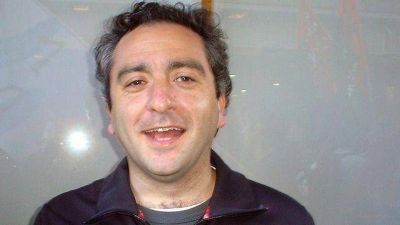 Larroque: elogia a Urribarri y despierta rechazo de dirigentes opositores