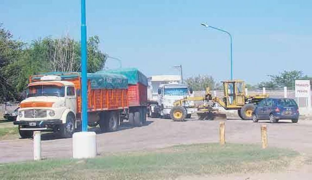 Transportistas amenazan con m�s bloqueos