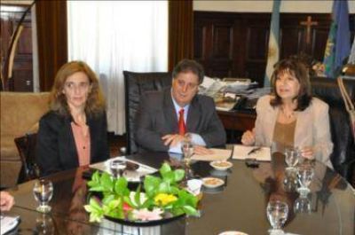 Avanzan en la puesta en marcha de la nueva ley de salud mental