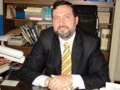 Mario Buezas: Retraso con La Trocha, nuevo llamado a licitaci�n. Videoc�maras. Clausura. Licencias de conducir