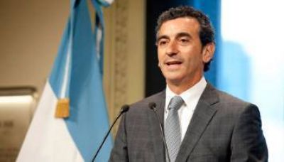 Randazzo sobre el paro del Sarmiento: "Son unos energ�menos que cobran 12 mil pesos"
