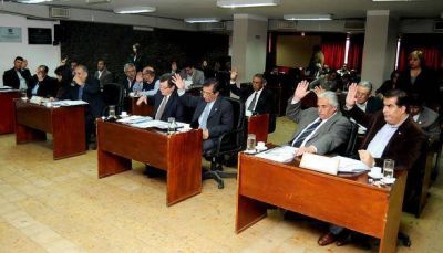 El Senado adelanta la sesi�n para ma�ana a las 19