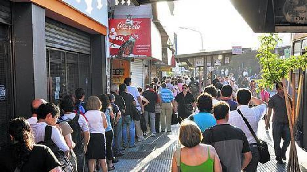 Otra vez paro en el tren Sarmiento y problemas durante toda la ma�ana