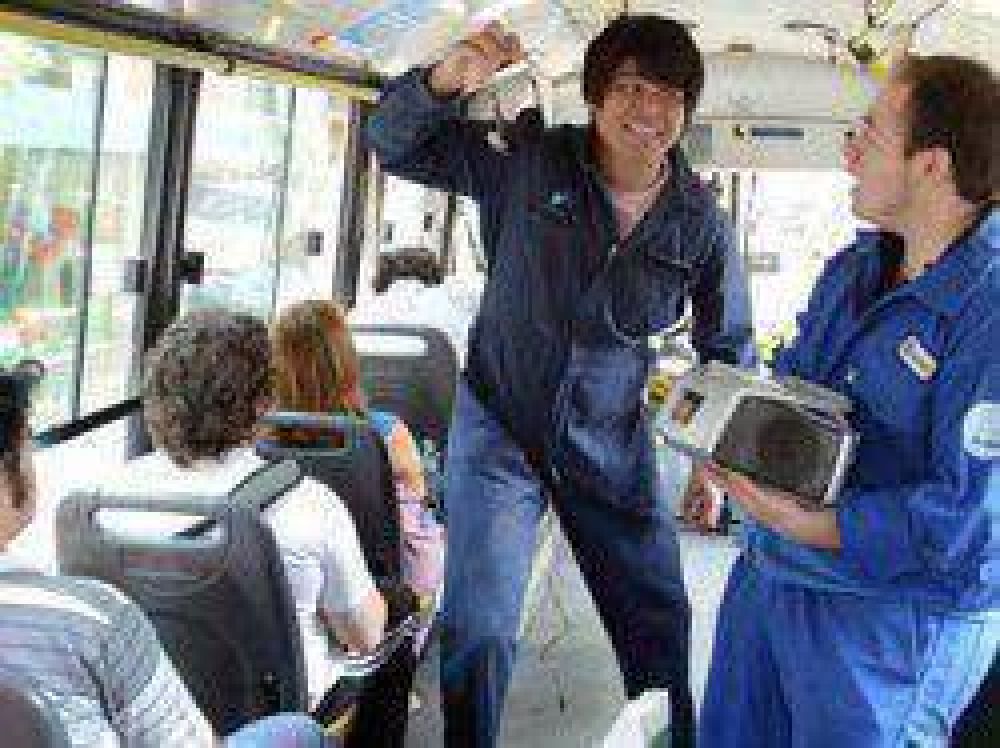 Contin�a la campa�a de concientizaci�n en el transporte p�blico