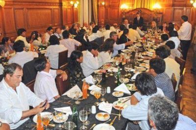 INTENDENTES Y COMISIONADOS SE REUNIERON CON EL VICE PRESIDENTE BOUDOU