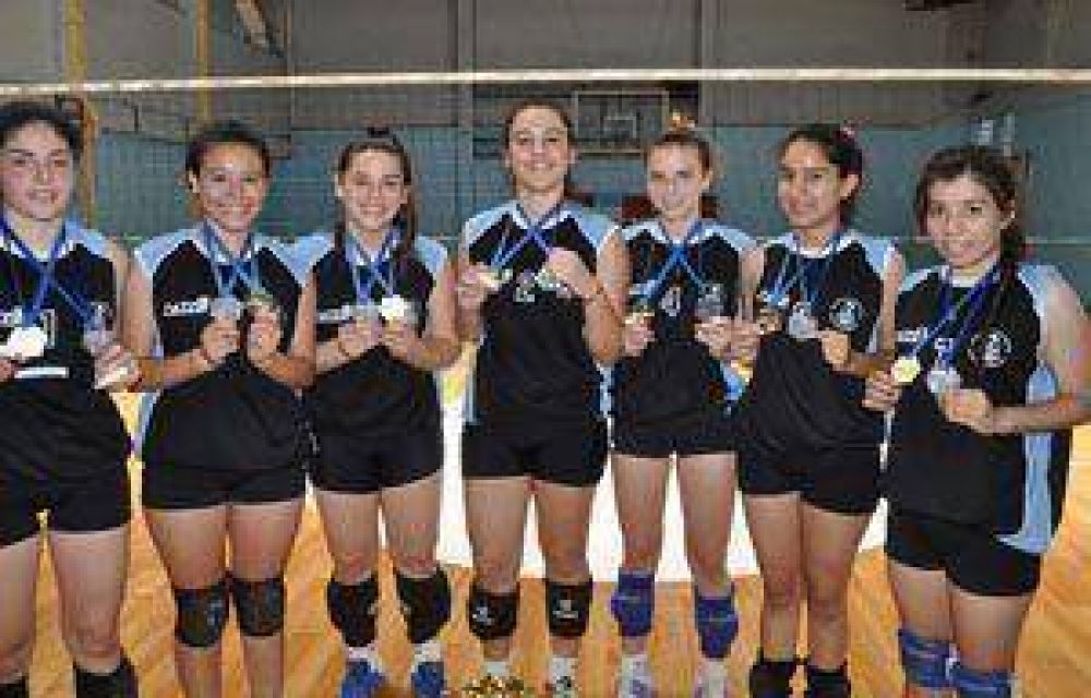 Formosa dijo adi�s a Mar del Plata, festejando el titulo de campe�n en voleibol femenino Sub 18