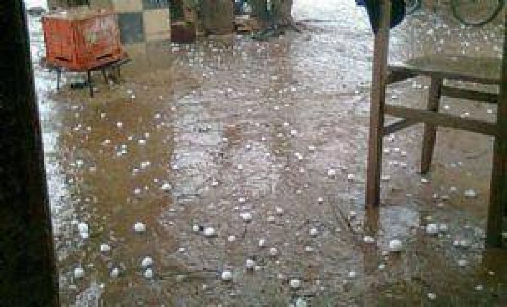 Localidades del interior santiague�o se vieron afectadas por las lluvias