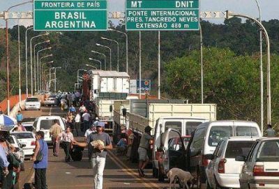 En lo que va del a�o, unas seis millones de personas pasaron por el puente Tancredo Neves