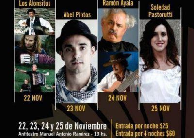 Ultiman detalles en el anfiteatro para la Fiesta del Litoral