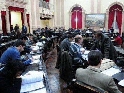 El gobierno endeudar� a la provincia por otros 34 millones de d�lares