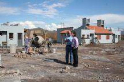 Las 27 viviendas de Ampliaci�n El Huayco est�n casi terminadas