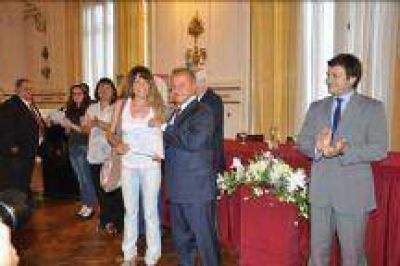 Fortuny entreg� certificados de los cursos del Programa J�venes con M�s y Mejor Trabajo