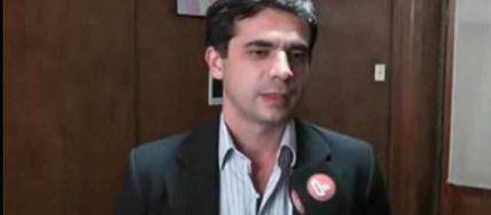 El bruerismo apoya "bajar la edad" a 21 a�os para acceder a cargo p�blico