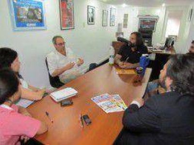 Ley de Medios: Baradel se reuni� con el titular de la Afsca La Plata