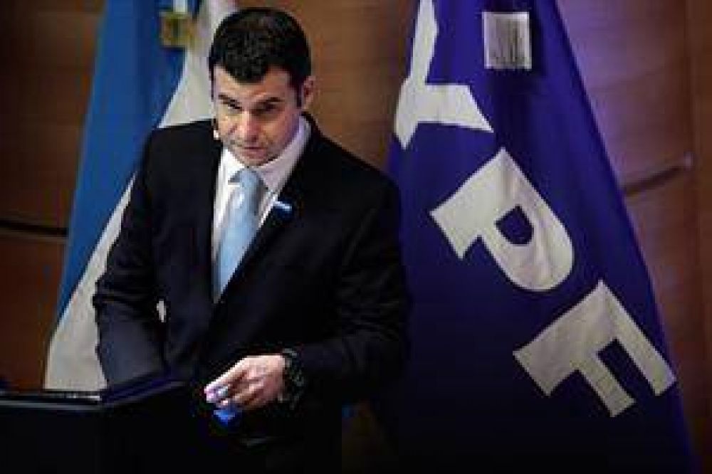 Las ganancias de YPF cayeron 51%, en el tercer trimestre