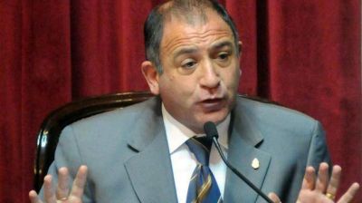 Juez defendi� su alianza con el Suoem y le peg� duro a Mestre