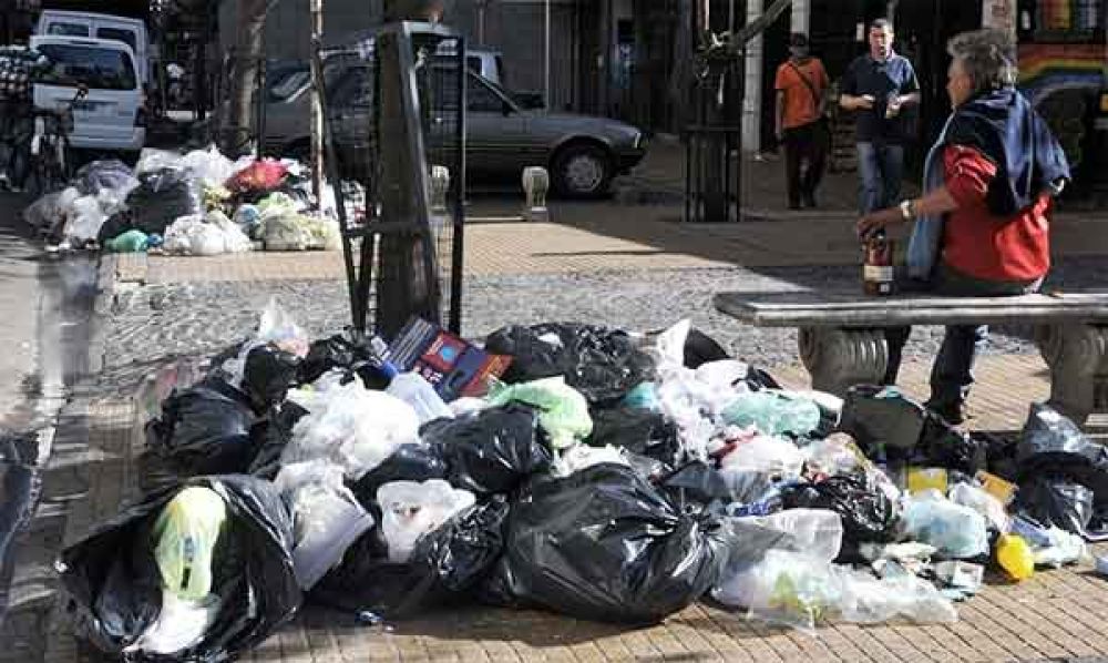 La Justicia citar� a funcionarios macristas por la presencia de basura en las calles