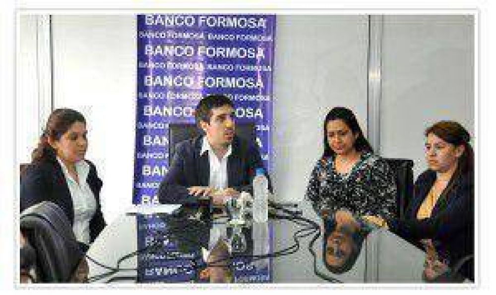 El Banco Formosa S.A comienza a entregar tarjetas de d�bito a beneficiarios de ANSES en Clorinda