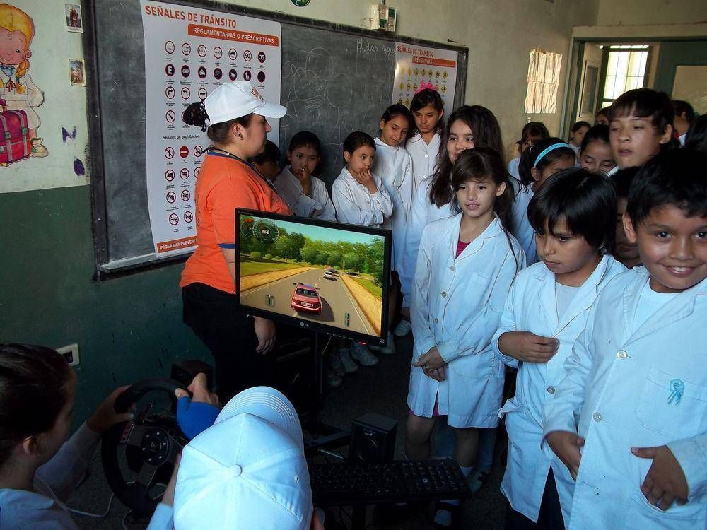 Contin�an las charlas de educaci�n vial a alumnos de San Luis