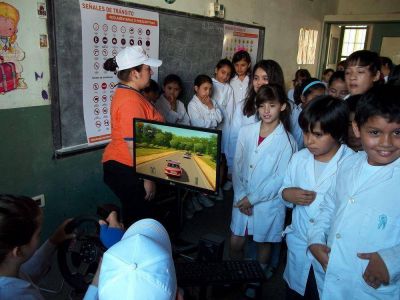 Contin�an las charlas de educaci�n vial a alumnos de San Luis