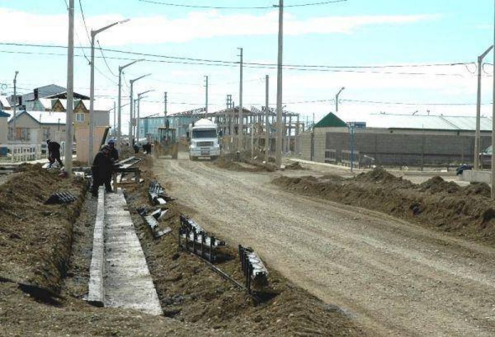 Gobierno contin�a con la ejecuci�n de obras complementarias en la urbanizaci�n de Chacra XIII
