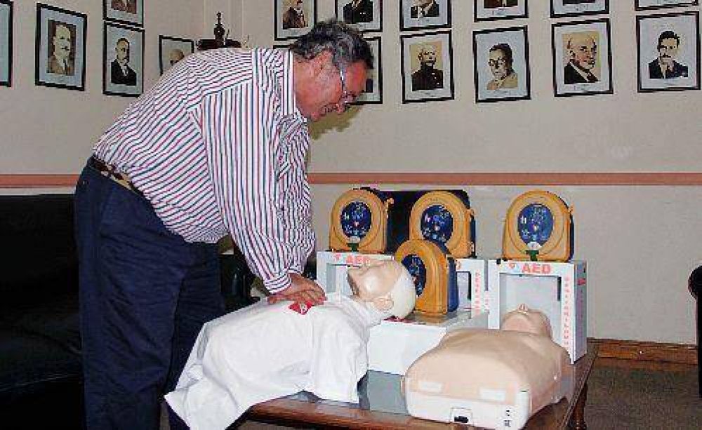 Cada vez m�s lugares son cardioseguros en San Miguel