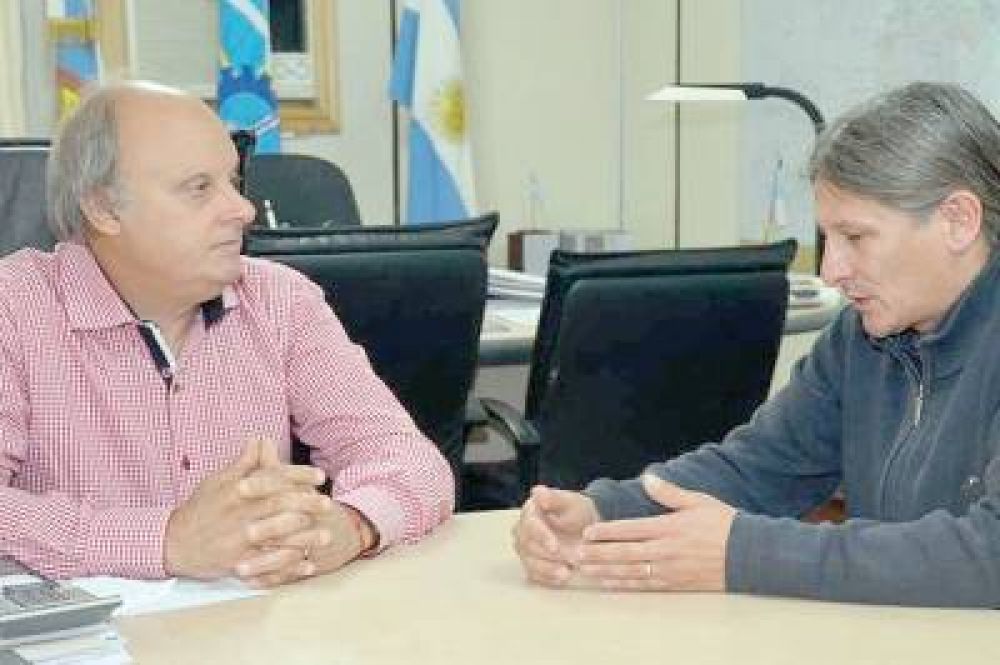 El intendente se interioriz� sobre las Necesidades del Hogar de Ancianos