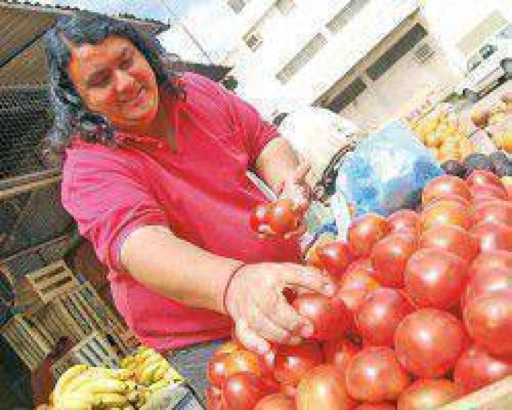 Por las altas temperaturas, frutas y verduras, un 40% m�s baratas