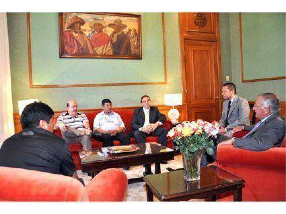 Empe�o en generar mano de obra local Y calificada