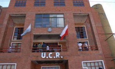 Radicales vuelven a pedir al STJ que se pronuncie por las bancas