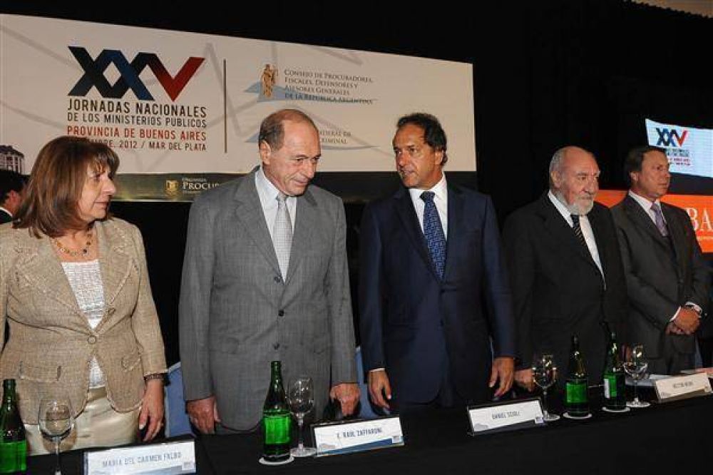 Scioli defendi� en Mar del Plata el proyecto que limita las excarcelaciones