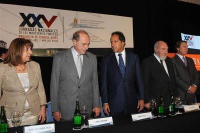 Scioli defendi� en Mar del Plata el proyecto que limita las excarcelaciones