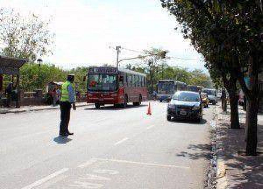  Desde el municipio capitalino promueves el uso del transporte publico para descongestionar y hacer m�s fluido el transito