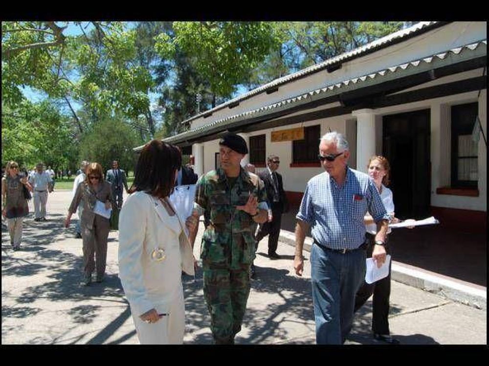 Inspeccionaron en Gualeguaych� dos excentros clandestinos de detenci�n