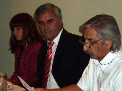 El Centro de Comercio advirti� por la deuda con proveedores del municipio