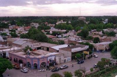 Cinco Saltos arranca el festejo con variedad de espect�culos