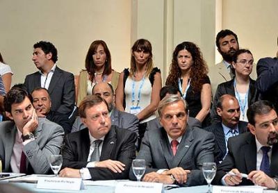 Reuni�n binacional de gobernadores e intendentes de Argentina y Chile