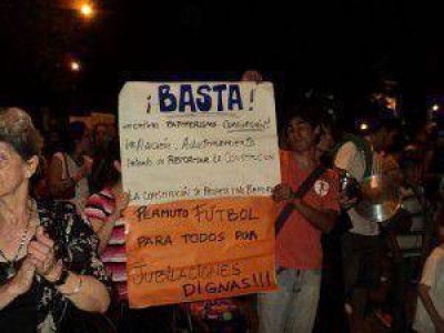 Miles de juje�os participaron del 8N