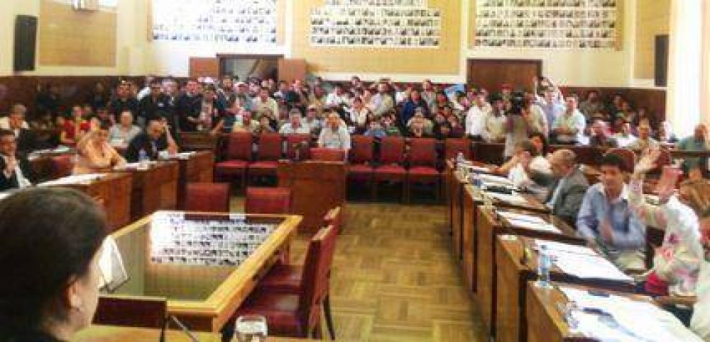 Aplazaron por 150 d�as la Ordenanza que regula la fumigaci�n en el Partido de General Pueyrred�n