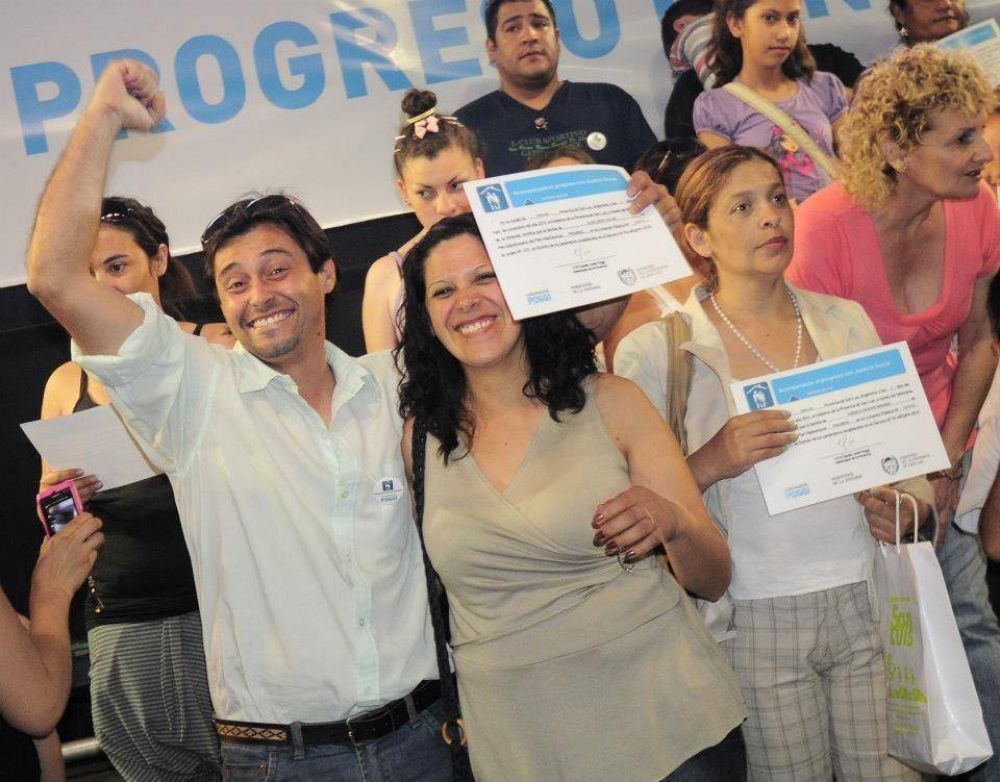 El Gobierno construir� nuevas viviendas en Villa Mercedes 