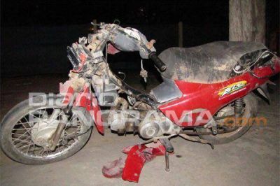 R�o Hondo: un hombre pierde la vida al chocar con su moto en la Ruta 93 