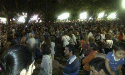 La Protesta 8N se sinti� en Posadas: m�s de tres mil personas se concentraron en la Plaza 9 de Julio 