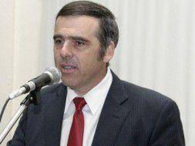 Necochea: Tellechea rechaz� cuestionamientos ante posible destituci�n