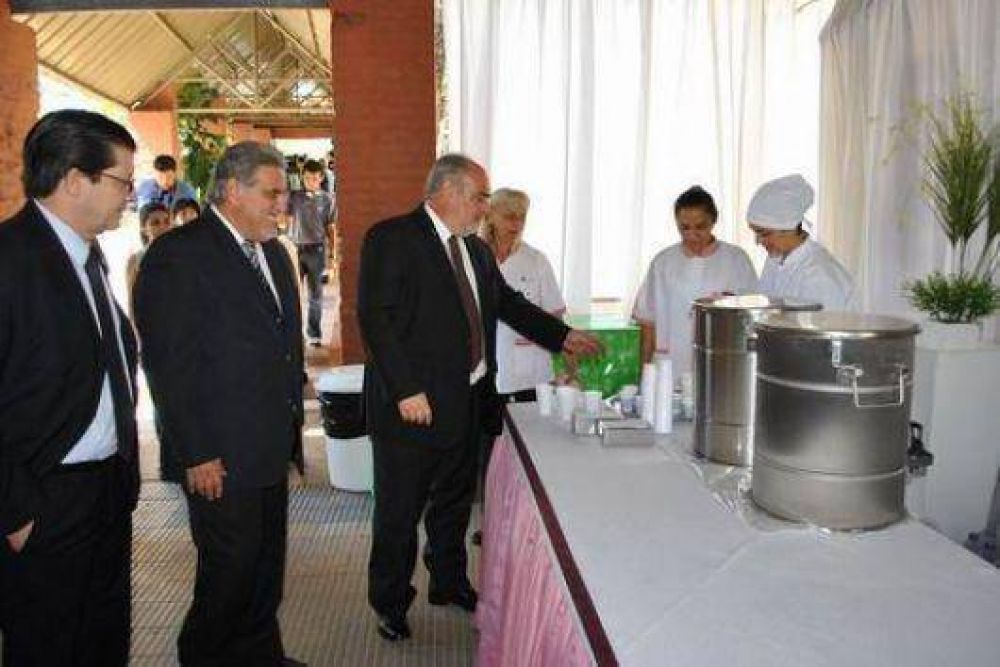 Corrientes avanza con un plan alimentario modelo