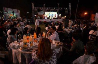La Municipalidad agasaj� a m�s de 5 mil empleados